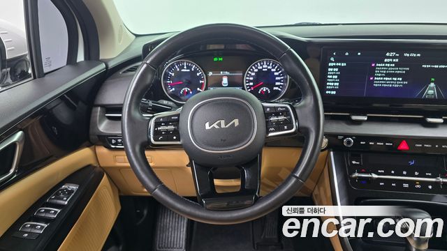 Kia Canival 2023 — photo 19