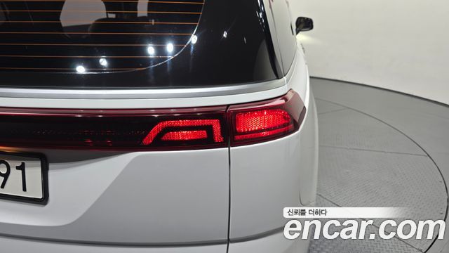 Kia Canival 2023 — photo 9