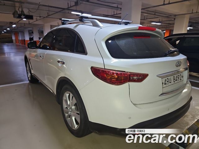 Infiniti QX70 2015 — photo 5
