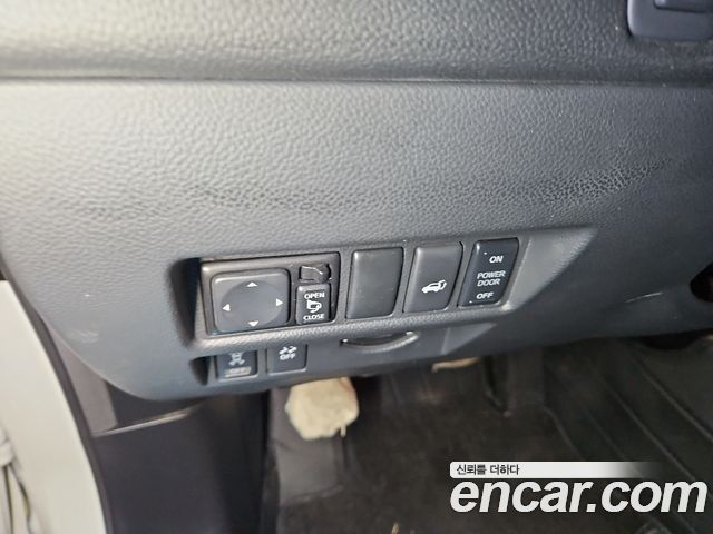 Infiniti QX70 2015 — photo 10