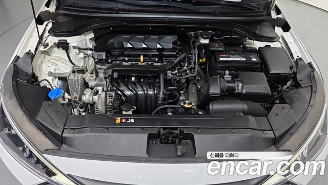 Hyundai AVANTE 2020 — photo 6