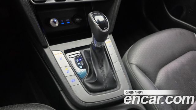 Hyundai AVANTE 2020 — photo 9