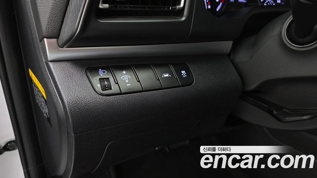 Hyundai AVANTE 2020 — photo 14