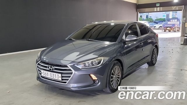 Hyundai AVANTE 2016 — photo 1