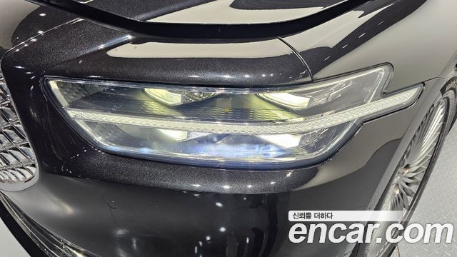 Genesis G90 2019 — photo 8