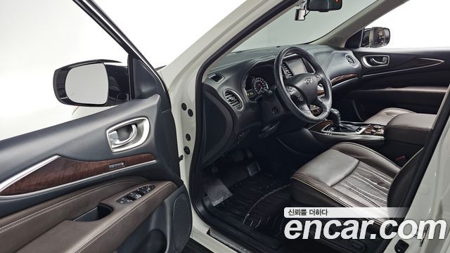 Infiniti QX60 2018 — photo 13