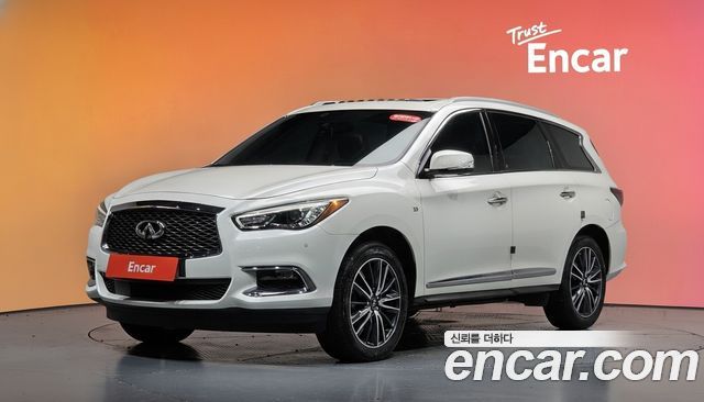 Infiniti QX60 2018 — photo 1