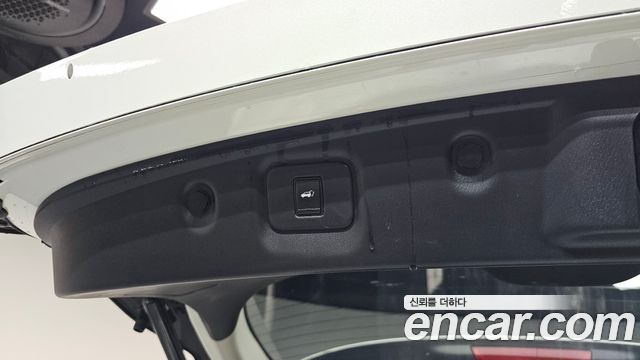 Infiniti QX60 2018 — photo 26