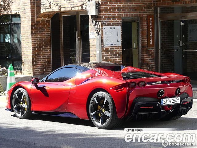 Ferrari SF90 2023 — photo 3