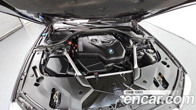 BMW 5-Series 2020 — photo 6