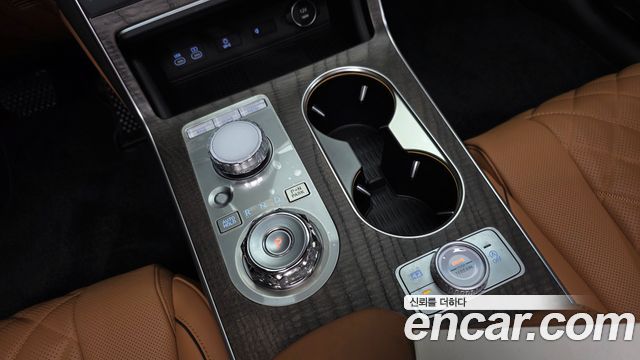Genesis GV80 2024 — photo 12