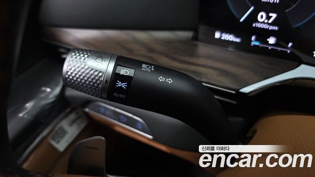 Genesis GV80 2024 — photo 31
