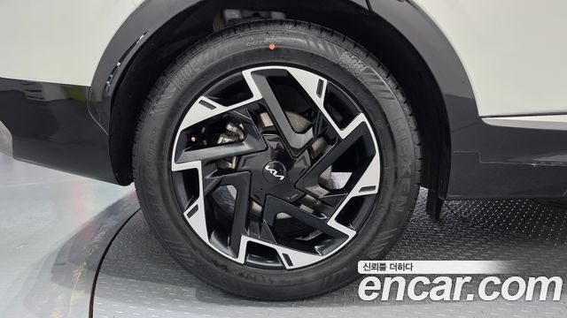 Kia Sportage 2023 — photo 5
