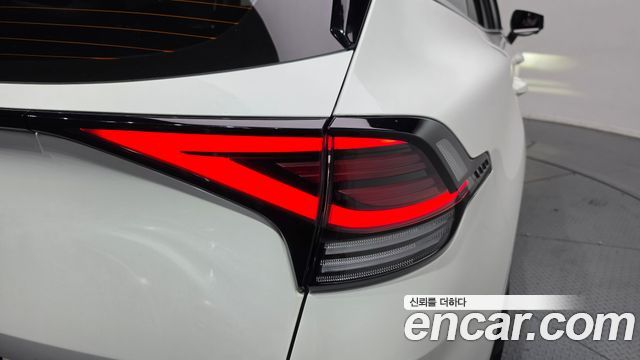Kia Sportage 2023 — photo 9