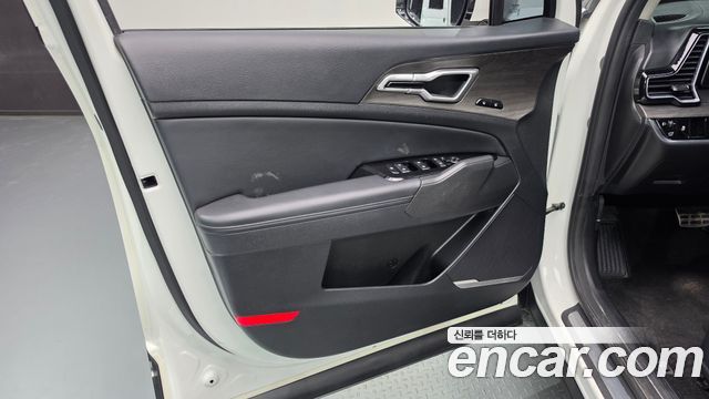 Kia Sportage 2023 — photo 14