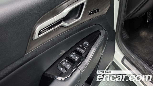 Kia Sportage 2023 — photo 29