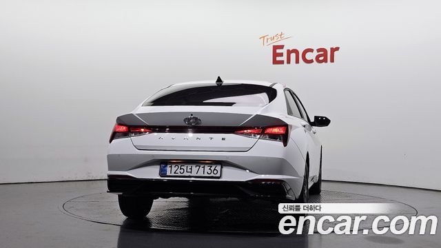 Hyundai AVANTE 2023 — photo 4