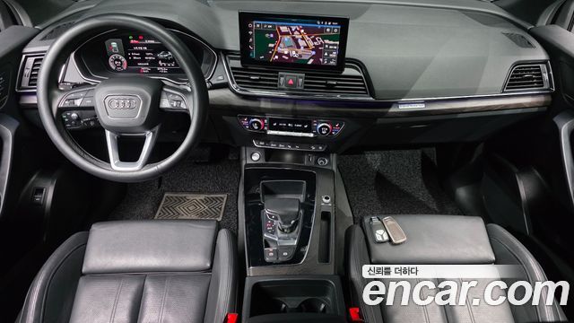 Audi Q5 2023 — photo 7