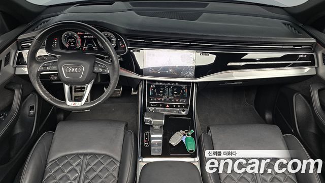 Audi Q8 2022 — photo 10