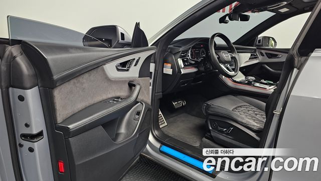 Audi Q8 2022 — photo 13