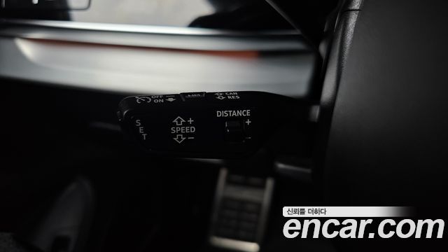 Audi Q8 2022 — photo 29