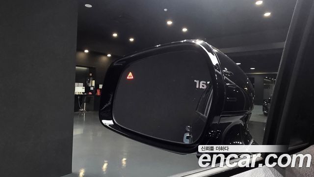Kia Canival 2023 — photo 19