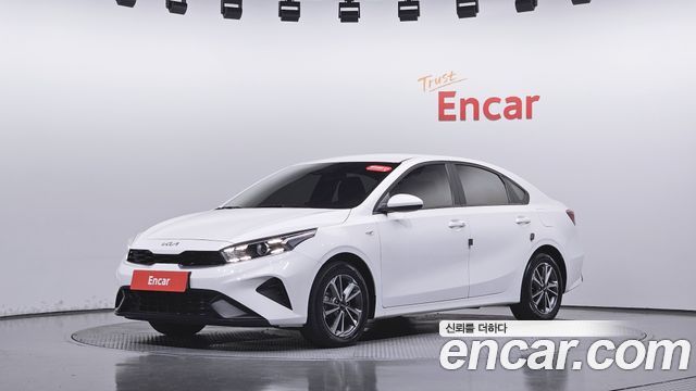 Kia K3 2022 — photo 30