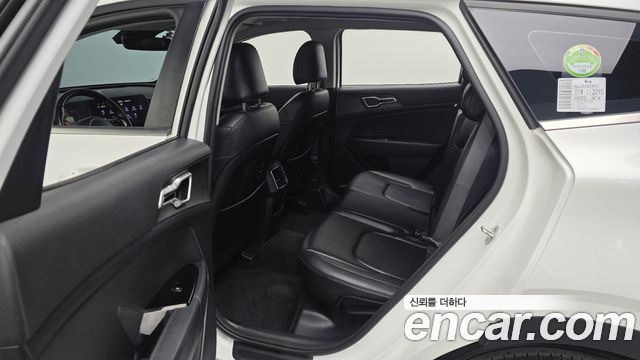 Kia Sportage 2023 — photo 16