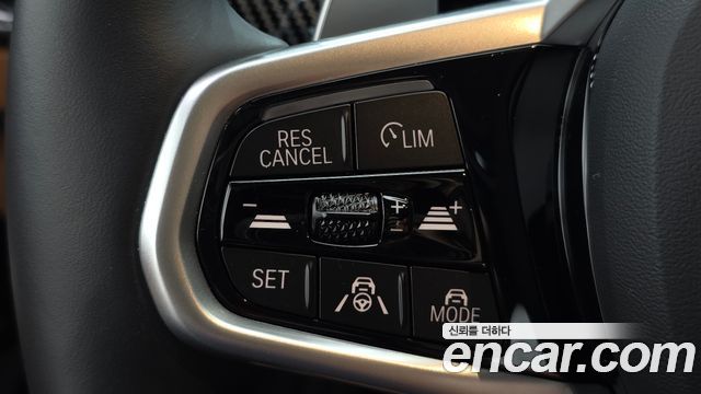 BMW 3-Series 2025 — photo 14