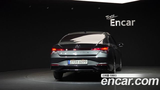 Hyundai AVANTE 2021 — photo 4