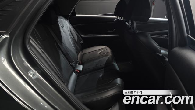 Hyundai AVANTE 2021 — photo 11