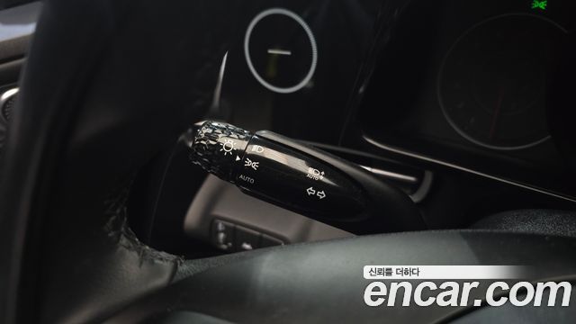 Hyundai AVANTE 2021 — photo 16