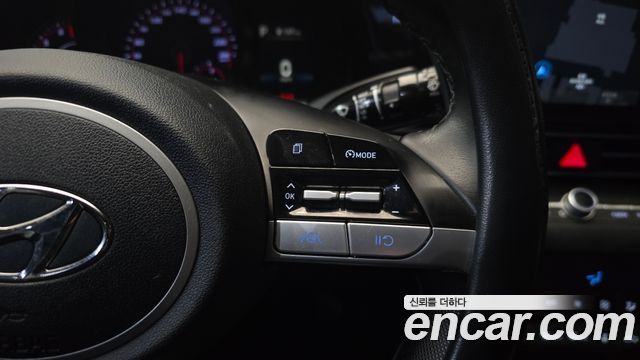 Hyundai AVANTE 2021 — photo 18