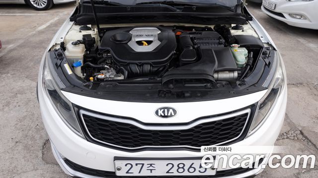 Kia K5 2012 — photo 20