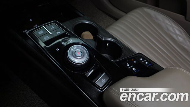 Kia K8 2022 — photo 12