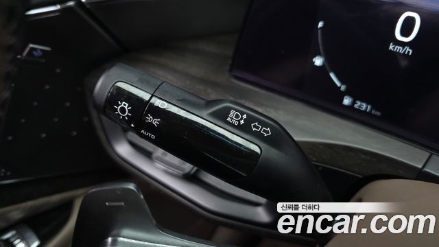 Kia K8 2022 — photo 26