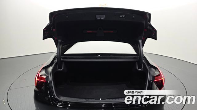 Kia K8 2022 — photo 35