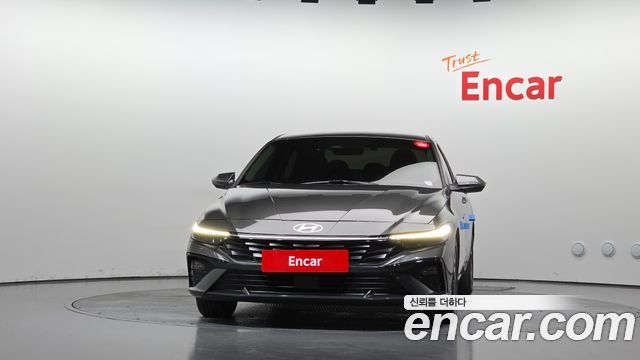 Hyundai AVANTE 2024 — photo 3