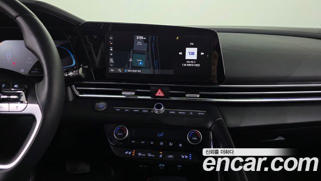 Hyundai AVANTE 2024 — photo 19