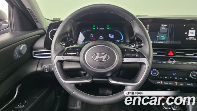 Hyundai AVANTE 2024 — photo 20