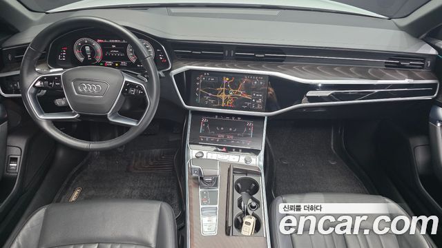 Audi A6 2022 — photo 10