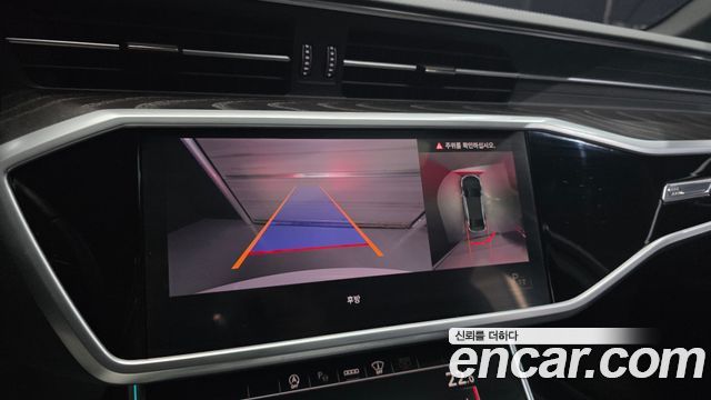 Audi A6 2022 — photo 21