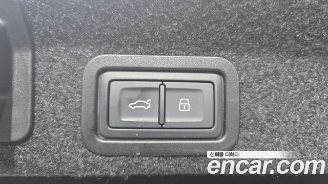Audi A6 2022 — photo 22