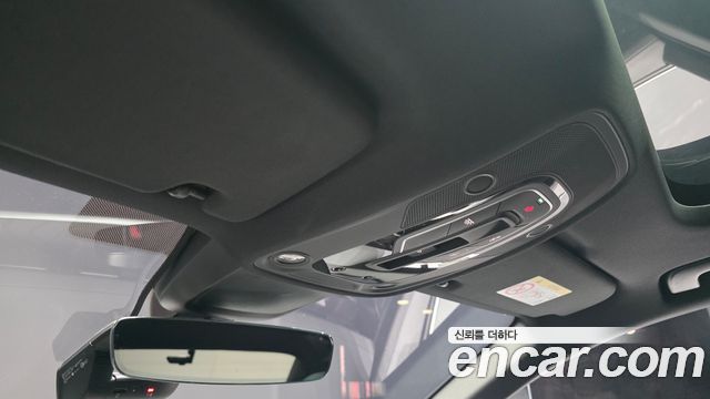 Audi A6 2022 — photo 25