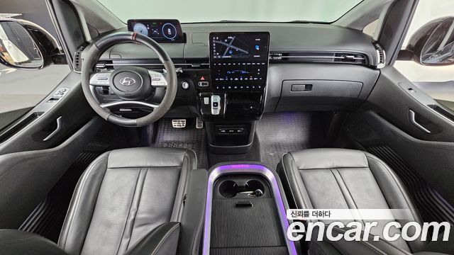 Hyundai Staria 2023 — photo 10