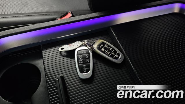 Hyundai Staria 2023 — photo 22