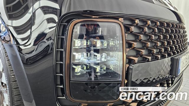 Hyundai Staria 2023 — photo 8