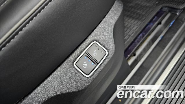 Hyundai Staria 2023 — photo 28