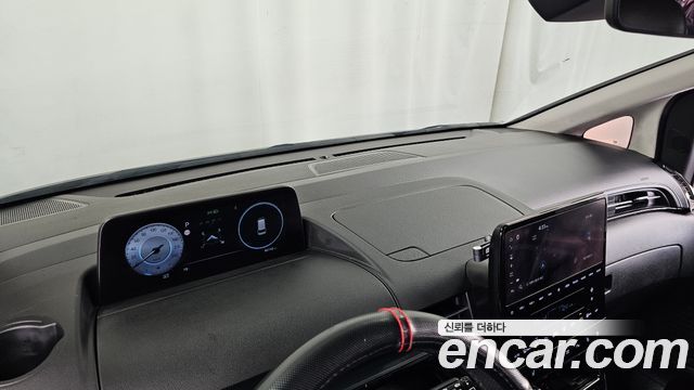 Hyundai Staria 2023 — photo 33