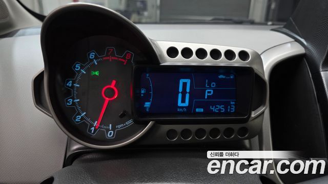 Chevrolet Korea Aveo 2015 — photo 11